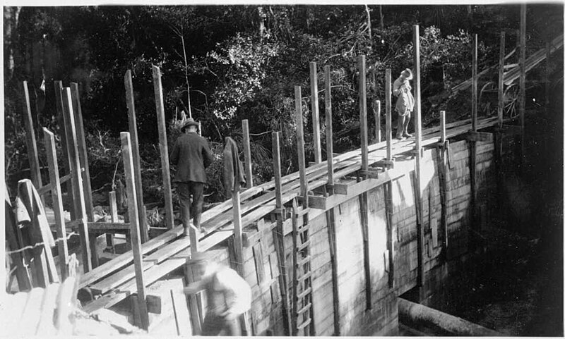 File:Onekaka Dam under construction.jpg