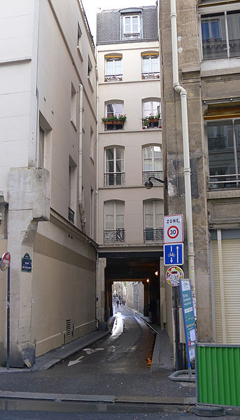 File:P1150284 Paris XI passage Saint-Pierre Amelot rwk.jpg