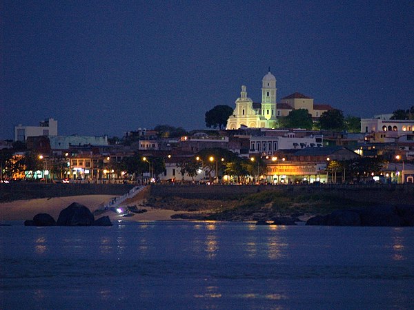 Ciudad Bolívar is its capital; known for its colonial architecture.