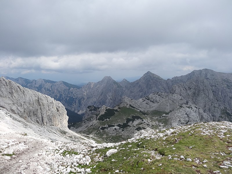 File:Parc Nacional del Triglav, Eslovènia (agost 2013) - panoramio (8).jpg