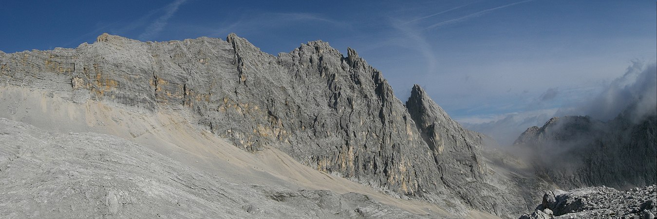 Partenkirchner Dreitorspitze in the Wettersteingebirge, Bavaria/Tyrol