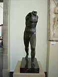 Pergamonmuseum - Antikensammlung - Bronzestatue 02.JPG