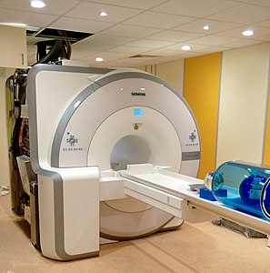 Imatge Per Ressonància Magnètica: Comparació amb la tomografia computeritzada, Aplicacions, Durant un escàner