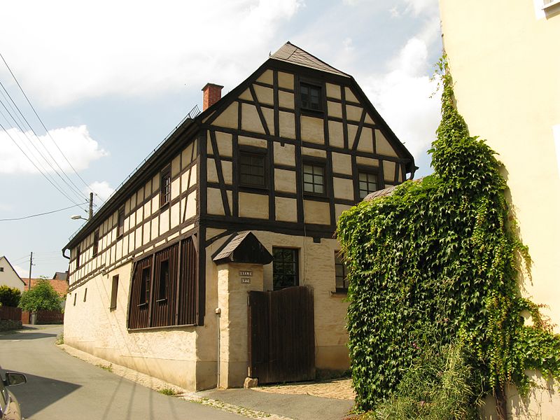 File:Plauen-Straßberg, Moorengasse 07.JPG