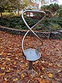 osmwiki:File:Playground equipment spinner Rollbergsiedlung Berlin-Neukölln.jpg