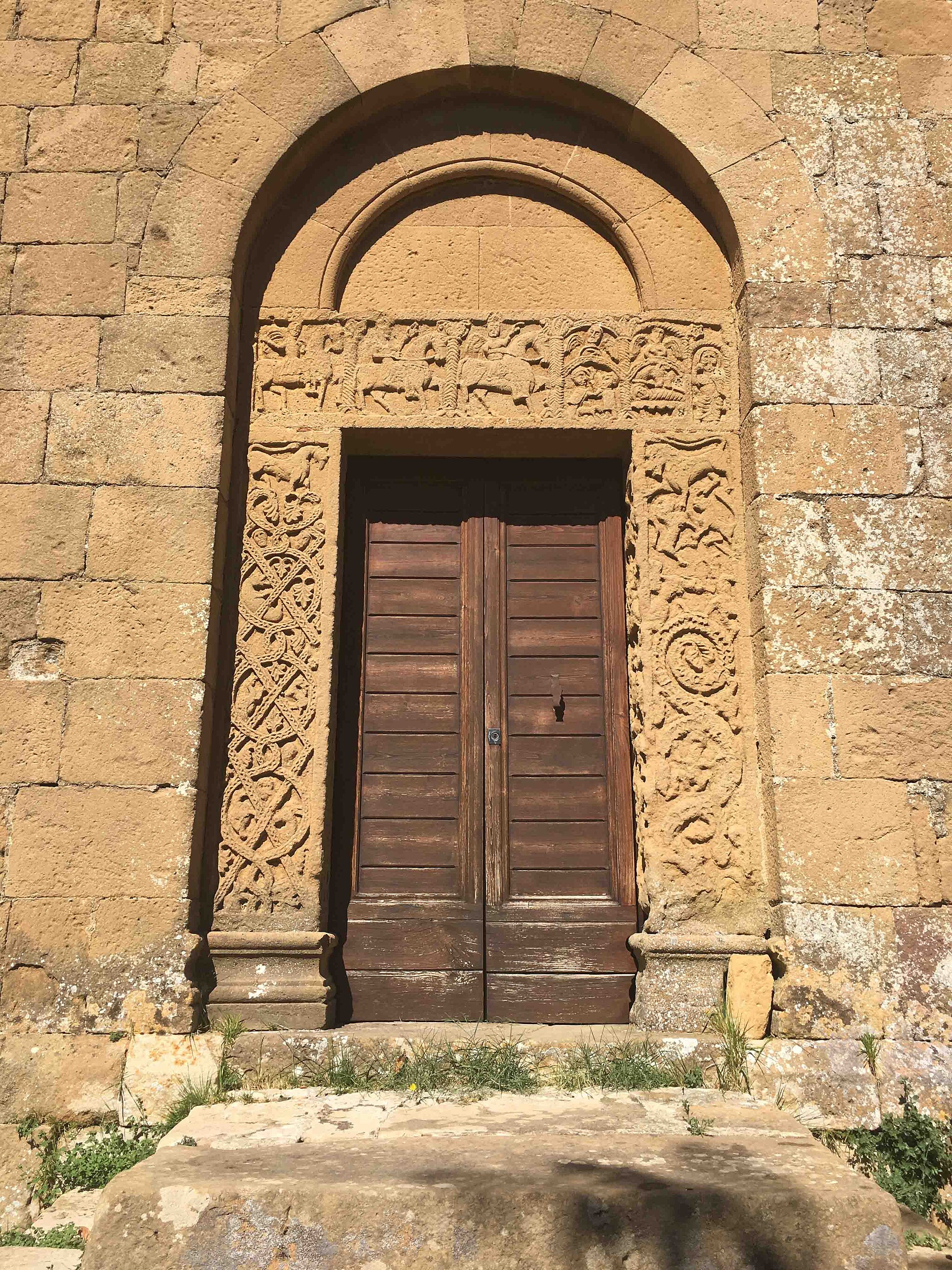 Portale pieve pienza