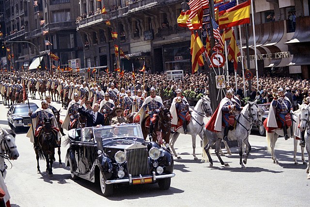 Franco and U.S. President Gerald Ford riding in a ceremonial parade in Madrid, 1975