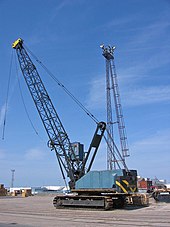 Priestman crane, Albert Dock, Hull (2007) Priestman Crane - geograph.org.uk - 416029.jpg