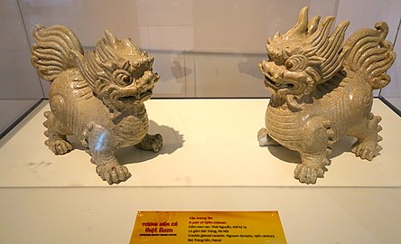 Kỳ Lân statues, Bat Trang kiln, Hanoi, Nguyen dynasty, crackle glaze ceramics – National Museum of Vietnamese History