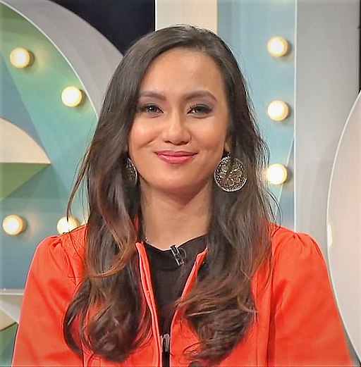 Ramona Zamzam on MeleTOP