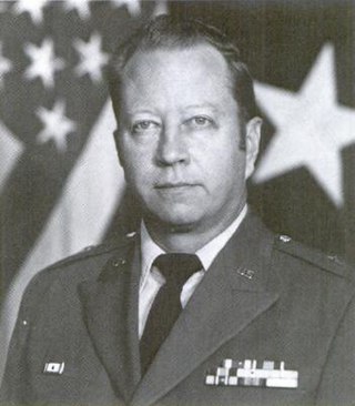 <span class="mw-page-title-main">Richard D. Dean</span> United States Army general (1929–2016)