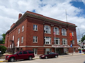 Richland Center City Auditorium.jpg