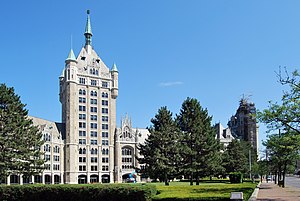 SUNY System Admin Building 2011 1.jpg