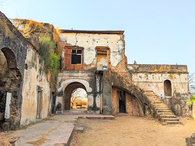 File:Sadara Fort 3.jpg