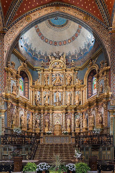 File:Saint-Jean-Baptiste Reredos.jpg