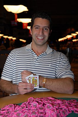 Getzoyan at the 2007 WSOP Saro Getzoyan.jpg