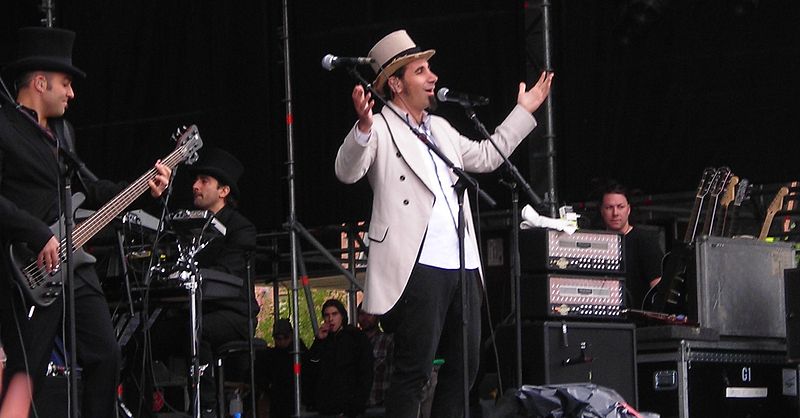 File:Serj Tankian Electric Festival.jpg