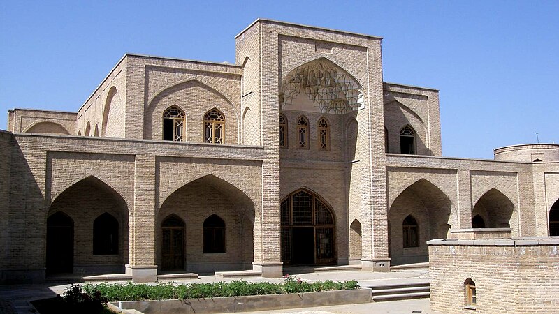 پرونده:Shah Abbasi caravanserai of Marand.JPG