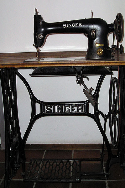 Файл:Singer sewing machine.jpg