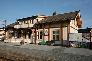 Skarnes Railway Station TRS 070609 023i.jpg