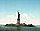 La Statue de la liberté sur l’île de Liberty Island au Sud de Manhattan, autochrome, c. 1905.