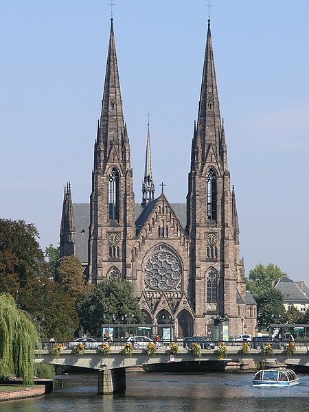 File:Straßburger Kirche.JPG