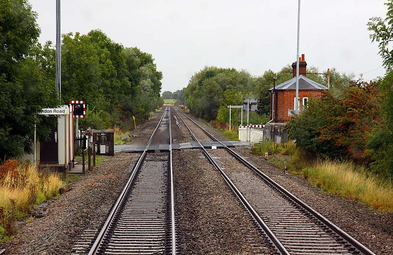 File:Swindon Road Level Crossing - geograph.org.uk - 1690682.jpg