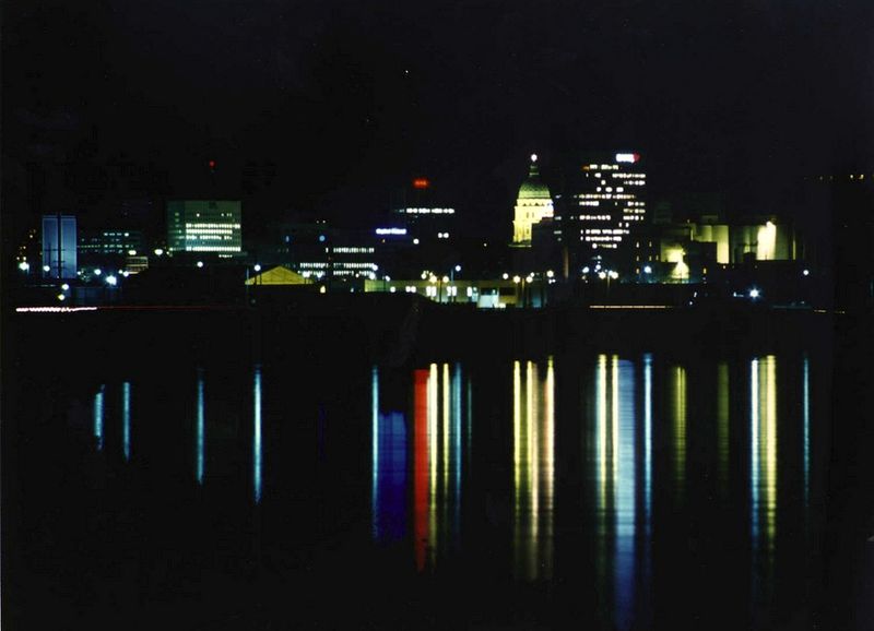 File:Topeka night skyline.jpg