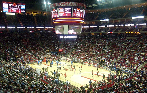 The interior of the arena during a Rockets game, prior to 2012.