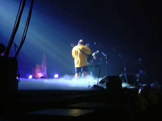 Tenacious D performing "Tribute"