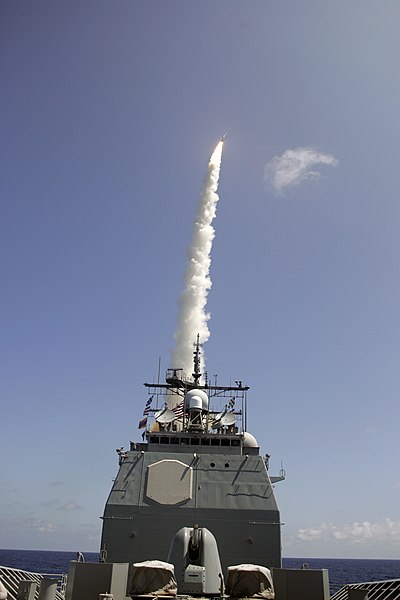 File:US Navy 060525-N-0000X-002 A standard missile - 2 (SM-2) is launched from the Pearl Harbor-based Aegis cruiser USS Lake Erie (CG 70) as part of a U.S. Navy missile defense demonstration.jpg