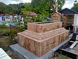 Bahasa Indonesia: Makam Van Der Pijl di TPU Pulau Beruang, Banjarbaru, dimana dia adalah salah satu pendiri Kota Banjarbaru English: Van Der Pijl's grave at TPU Pulau Beruang, Banjarbaru, where he was one of the founders of Banjarbaru City Banjar: Kuburan Van Der Pijl di TPU Pulau Beruang, Banjarbaru, nang mana inya adalah urang nang mandiriakan kuta Banjarbaru