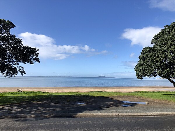 Image: View of Arkles Bay