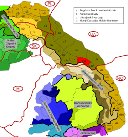 Čornohora v rámci Východních Karpat, vyznačena červeně
