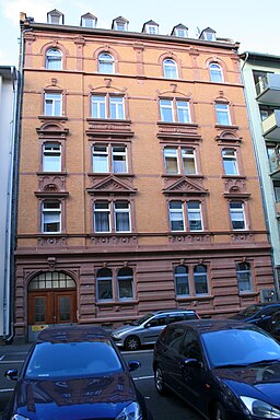 Wohnhaus Leibnizstraße 38