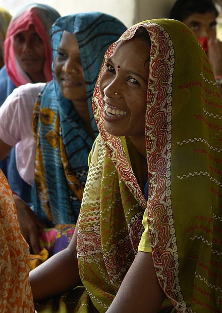 Women in Gond adivasi village, Umaria district, Madhya Pradesh