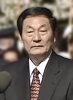 Zhu Rongji at White House 1999.jpg