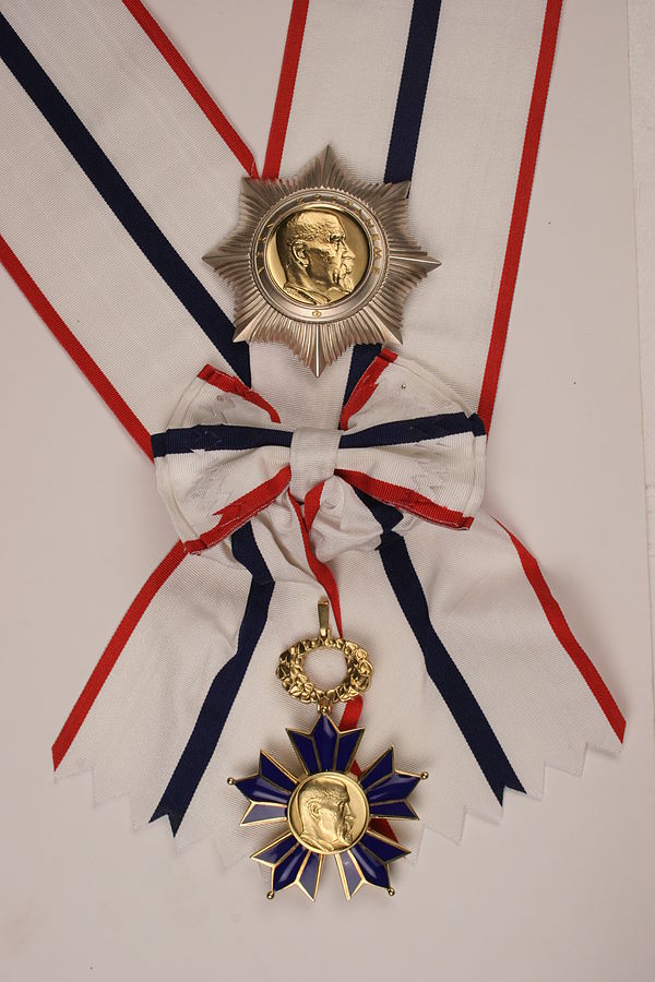 Badge, ribband, and star of the First Class