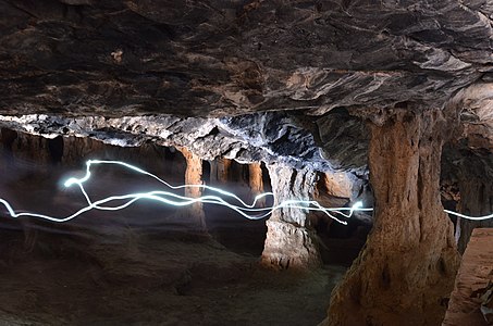 Milatos Cave, by Akispro