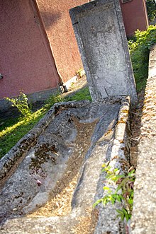 римска надгробна плоча и саркофаг, Вишовград