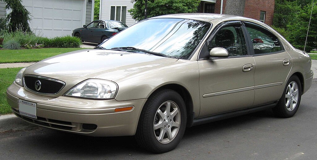 *** Mercury *** 1024px-00-03_Mercury_Sable_GS_sedan