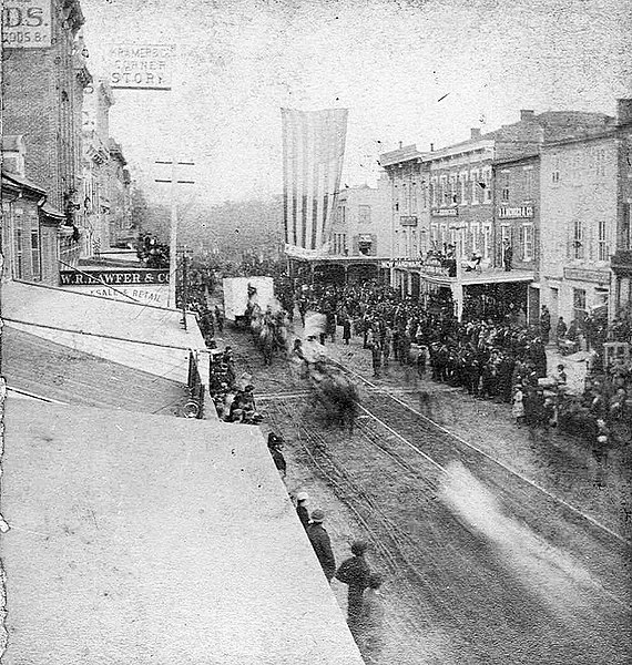 File:1900 - 600 Block Hamilton Street Looking East - Allentown PA.jpg