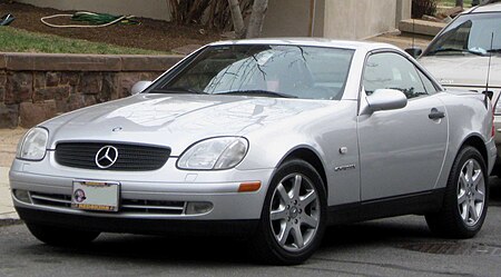 ไฟล์:1st_Mercedes-Benz_SLK.jpg