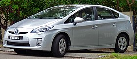 2009-2011 Toyota Prius (ZVW30R) i-Tech liftback (2011-03-10).jpg