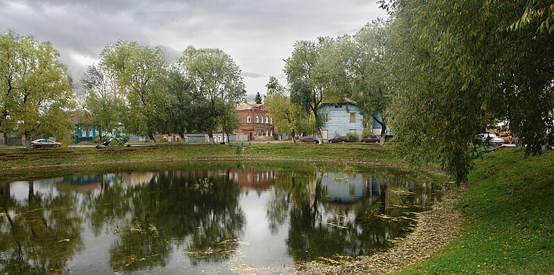 File:2009 10 05 в старом городе 1.jpg