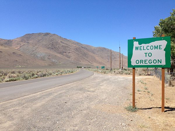 Oregon border welcome sign at Denio, Nevada