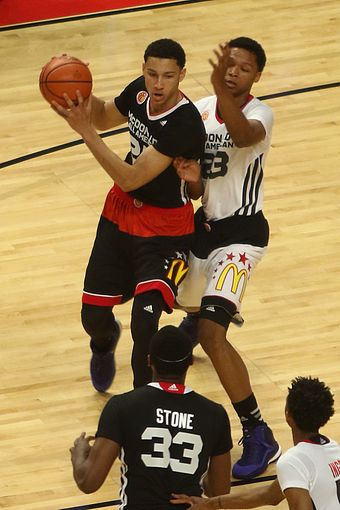 Simmons in the 2015 McDonald's All-American Game