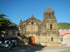 Earthquake baroque church of Paete