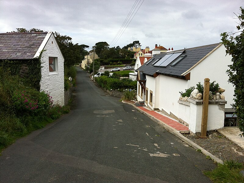 File:A15 through Port e Vullen - geograph.org.uk - 3166968.jpg