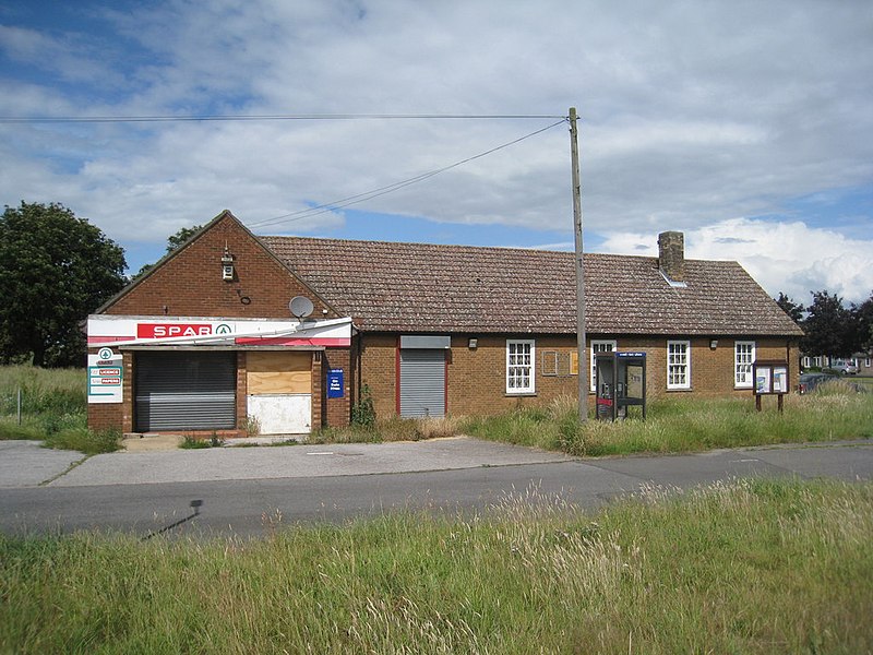 File:Abandoned shop, Hemswell Cliff - geograph.org.uk - 2495381.jpg